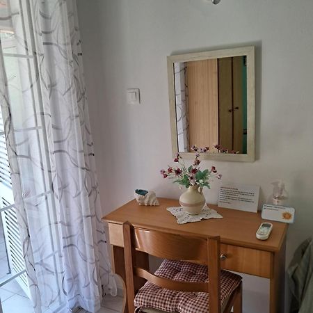 Ampelaki Studios Mpoukaris Dış mekan fotoğraf
