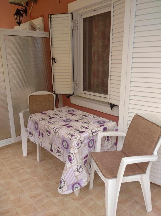 Ampelaki Studios Mpoukaris Dış mekan fotoğraf